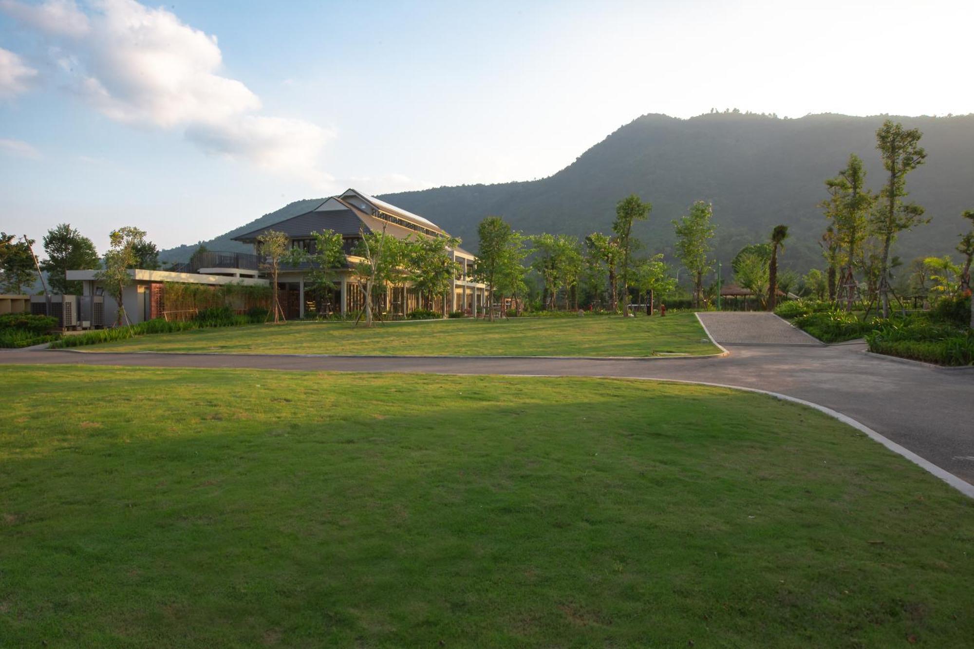Hotel Mandala Retreats Kim Boi Hòa Bình Exteriér fotografie